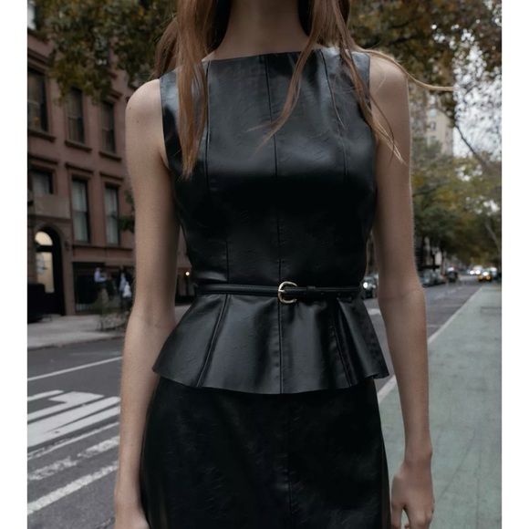 NWT ZARA FAUX LEATHER BELTED TOP - Picture 2 of 13